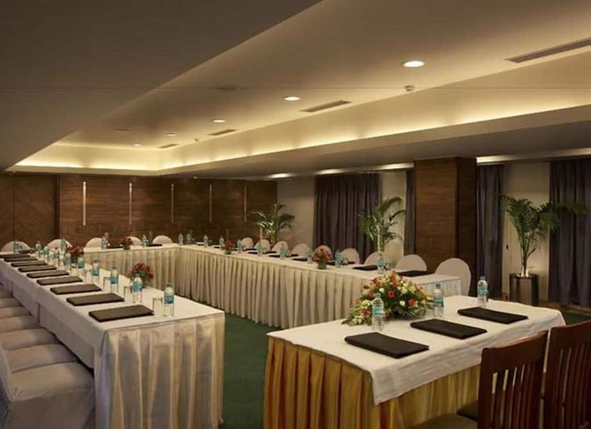 Ruang konferensi Foto