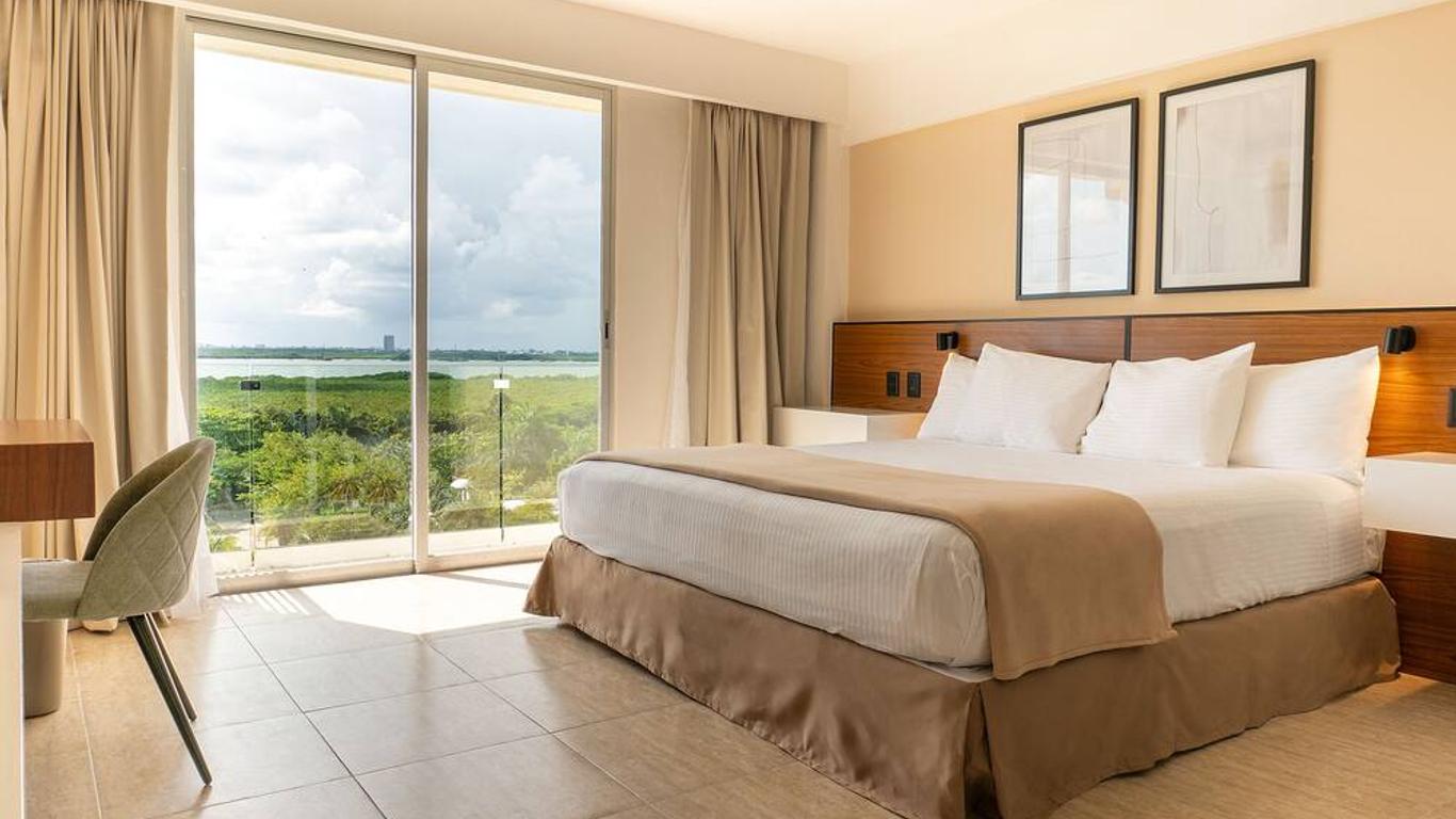 Hotel Calypso Cancun