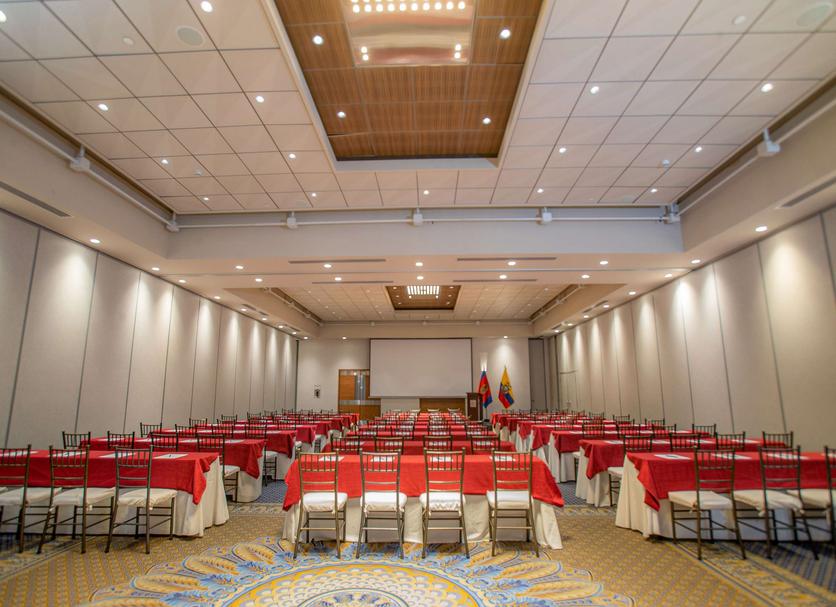 Ruang konferensi Foto