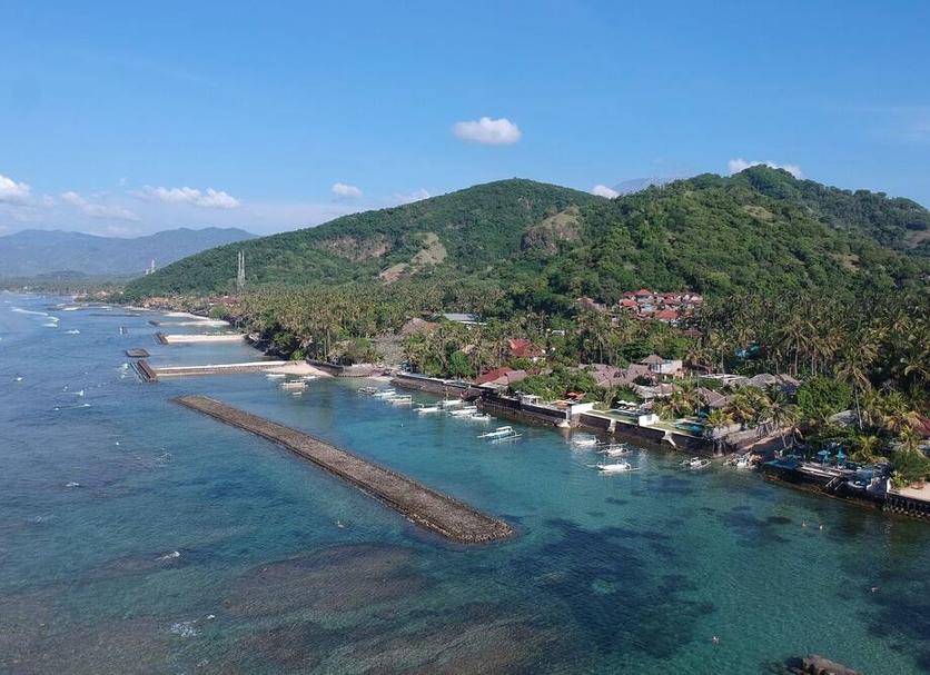 Pemandangan luar Foto