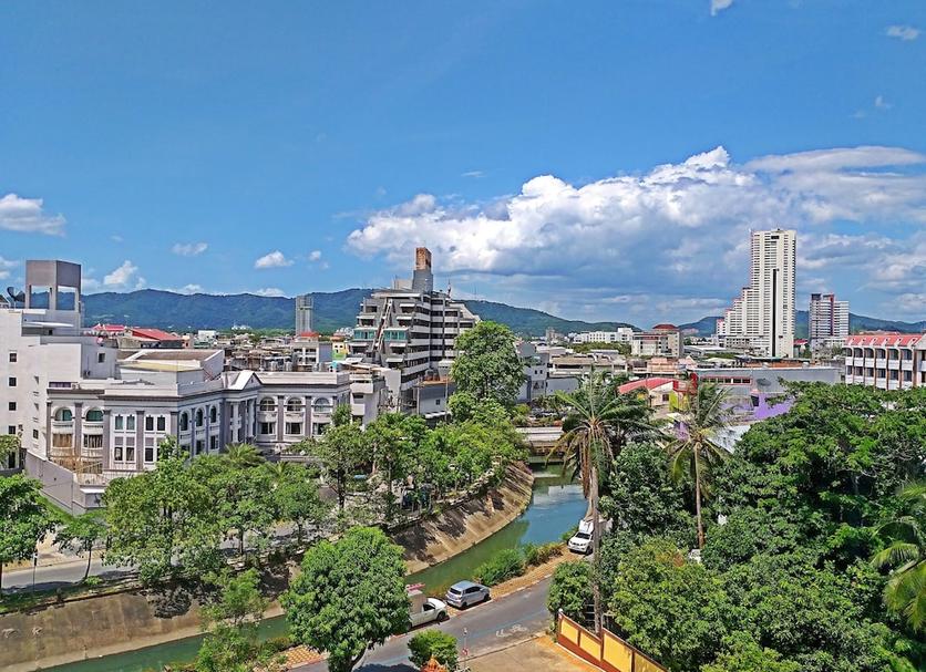Pemandangan luar Foto