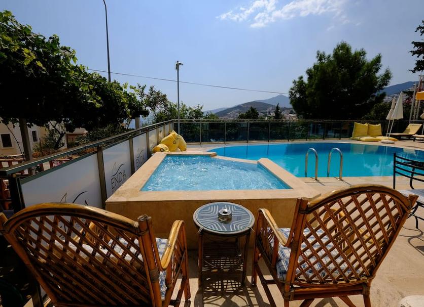Kolam Foto