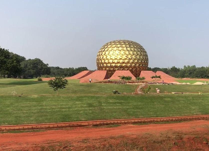 Pemandangan luar Foto