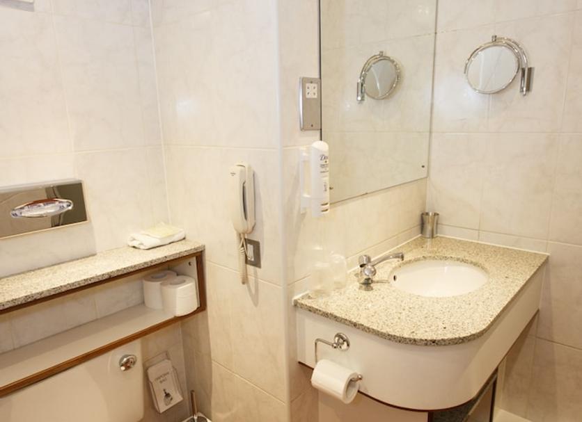 Kamar Mandi Foto