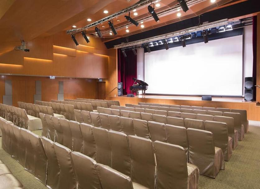 Ruang konferensi Foto