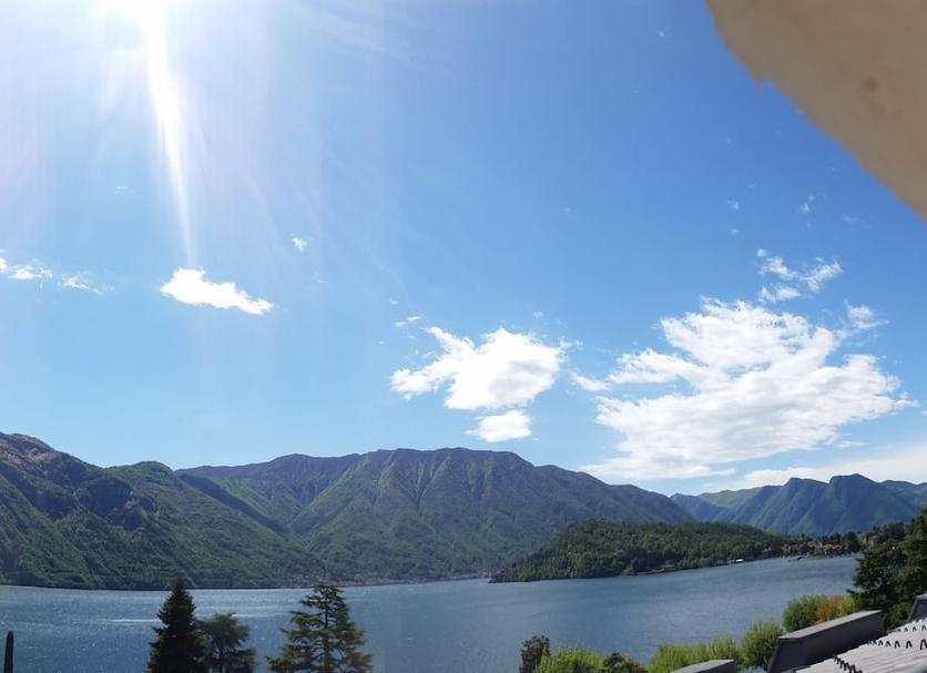 Pemandangan luar Foto