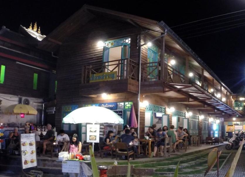 Pemandangan luar Foto