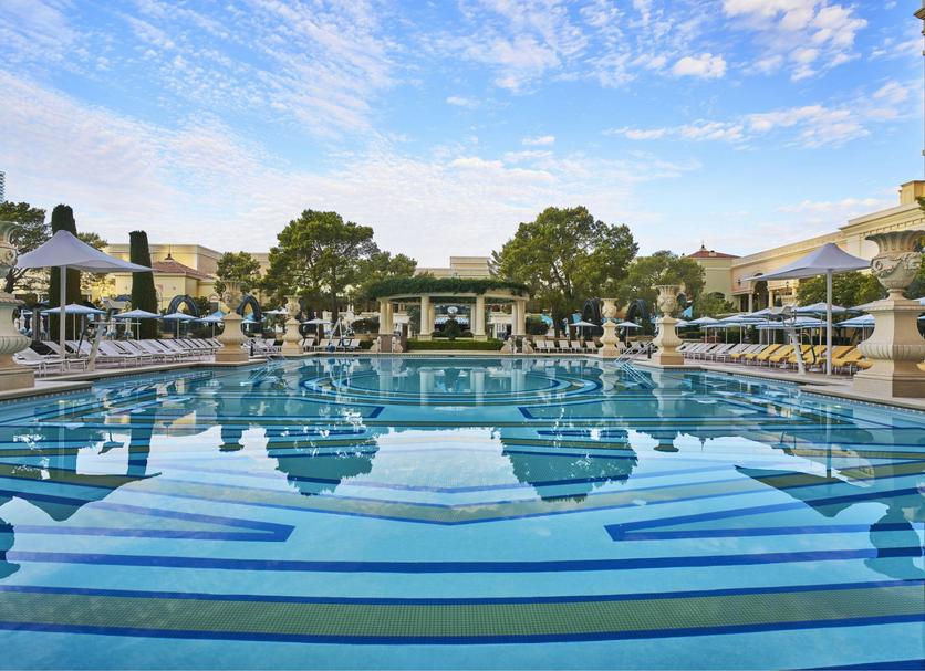 Kolam Foto