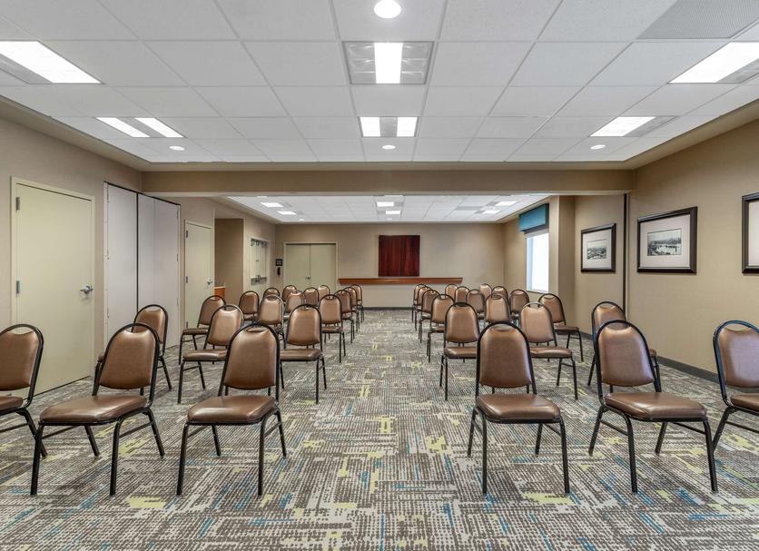 Ruang konferensi Foto