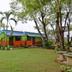 Pemandangan luar