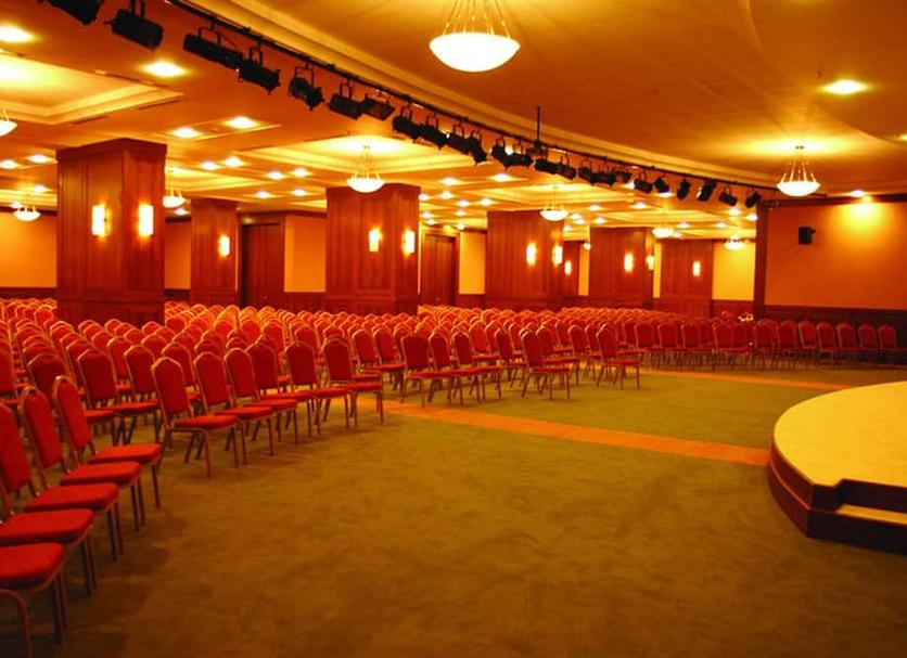 Ruang konferensi Foto