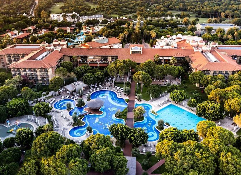 Kolam Foto