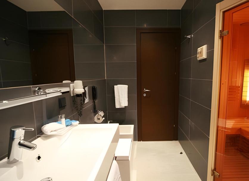 Kamar Mandi Foto