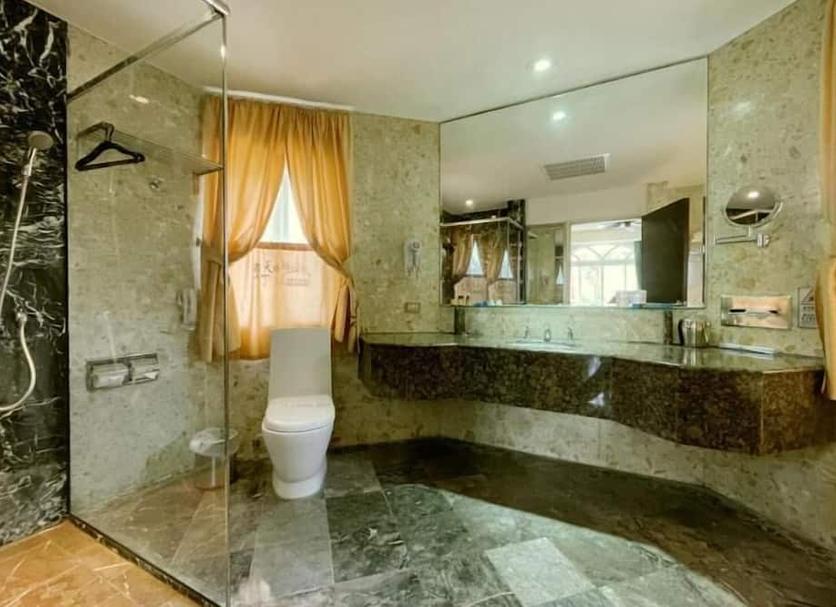 Kamar Mandi Foto