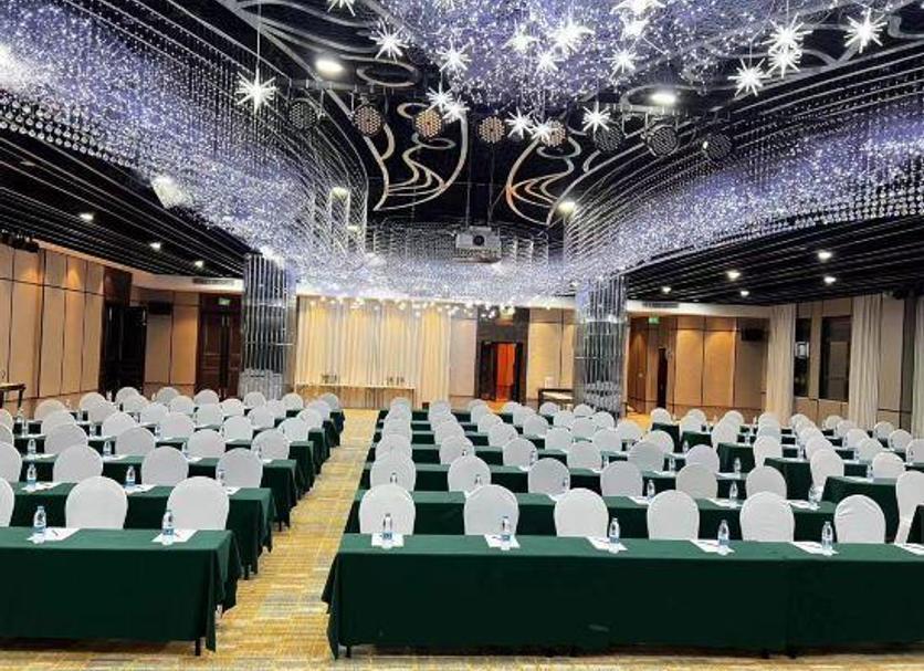 Ruang konferensi Foto
