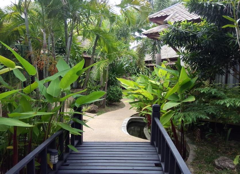 Pemandangan luar Foto