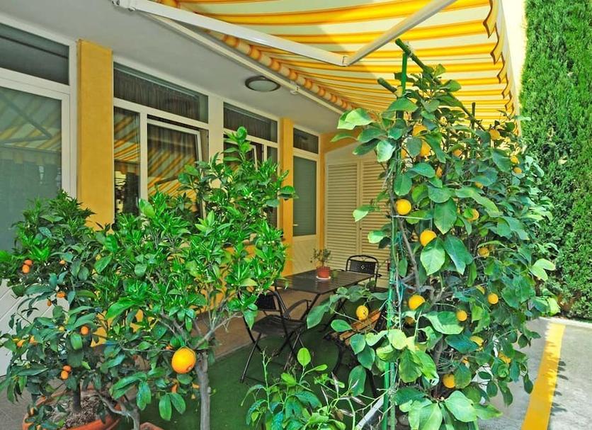 Pemandangan luar Foto
