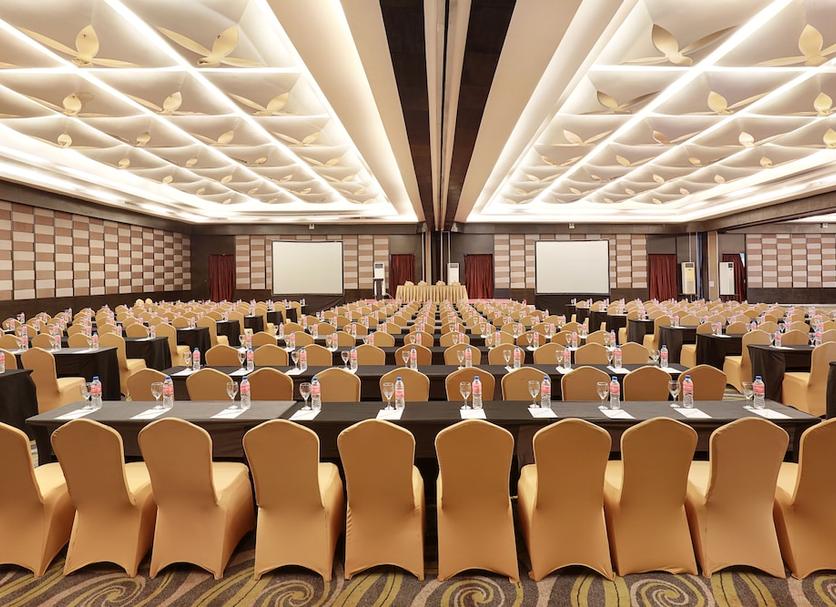 Ruang konferensi Foto