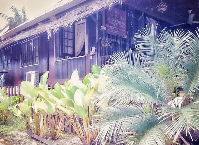 Pemandangan luar Foto