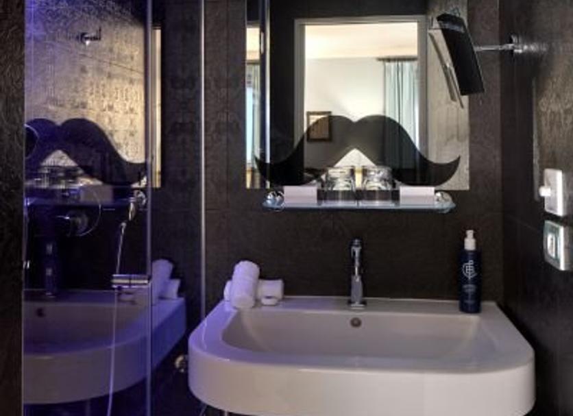 Kamar Mandi Foto