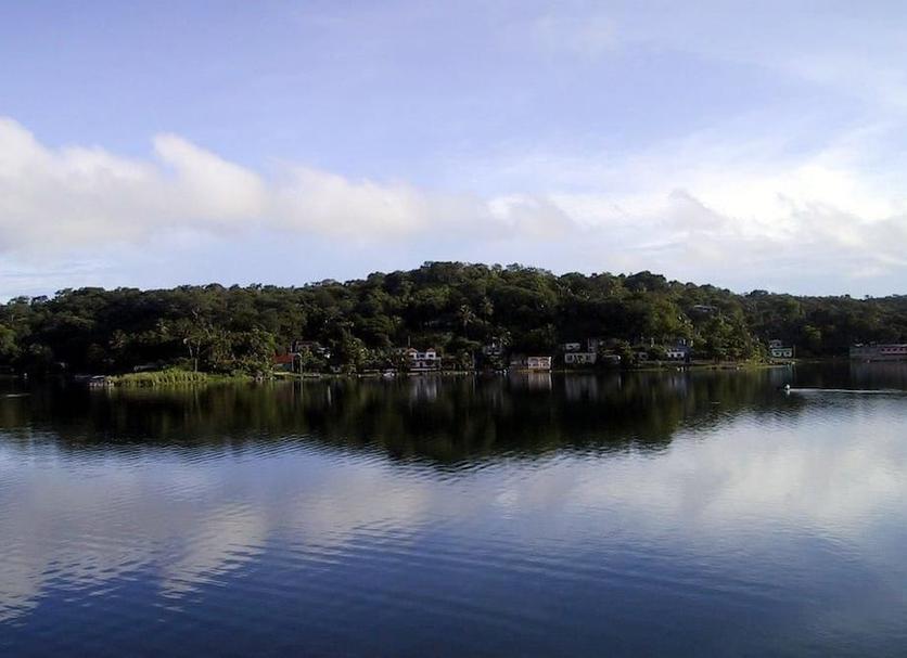 Pemandangan luar Foto
