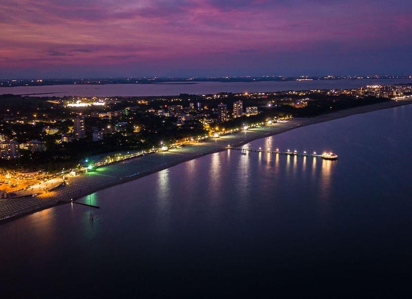 Pemandangan luar Foto