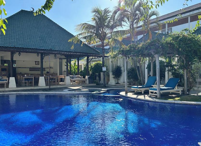 Kolam Foto
