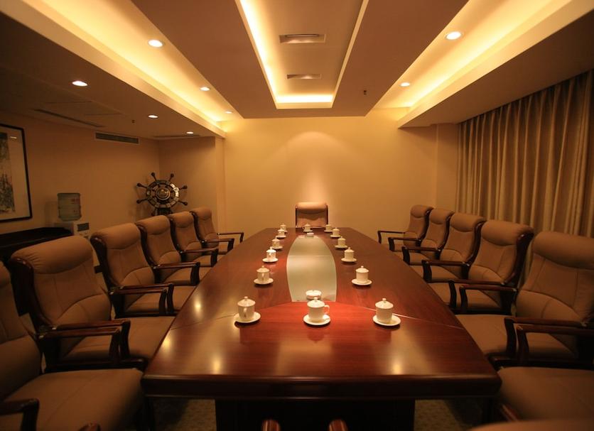 Ruang konferensi Foto