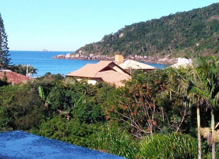 Pemandangan luar Foto