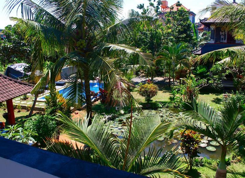 Pemandangan luar Foto