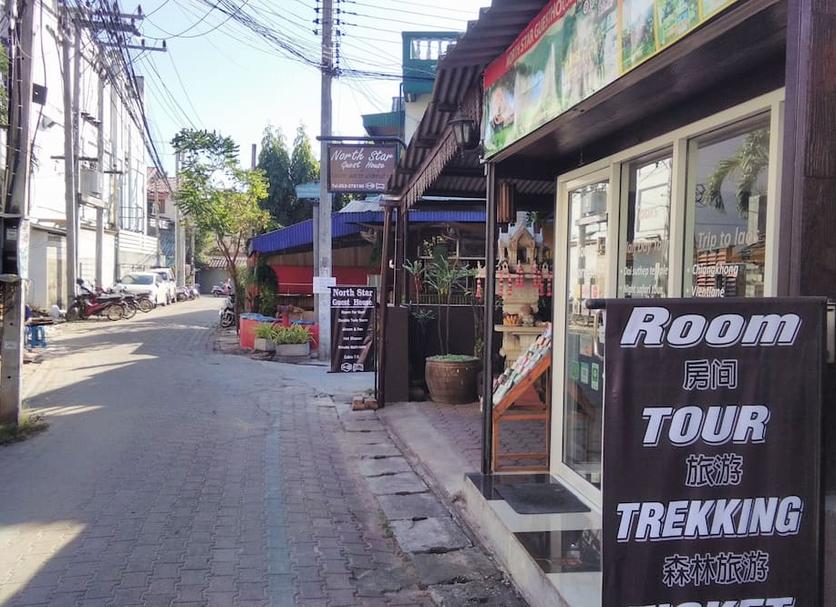 Pemandangan luar Foto