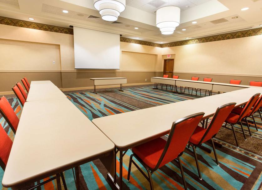 Ruang konferensi Foto