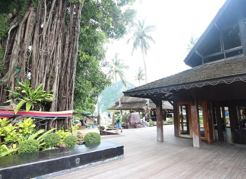 Pemandangan luar Foto