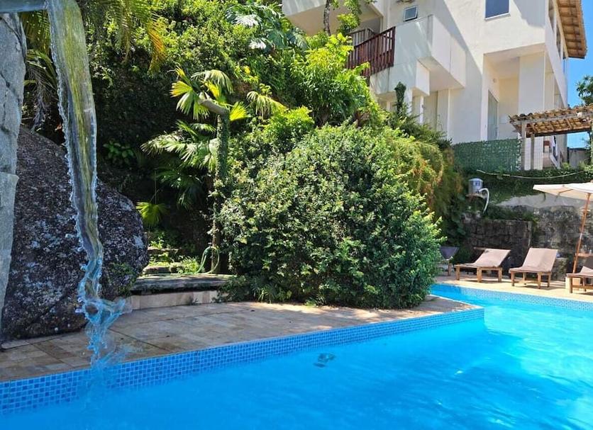 Kolam Foto
