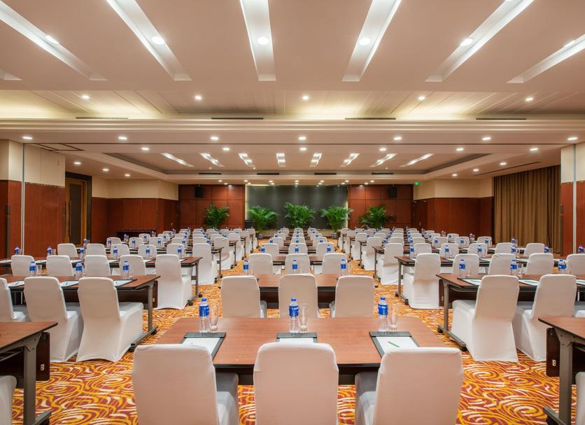 Ruang konferensi Foto