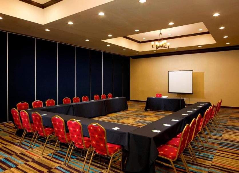 Ruang konferensi Foto