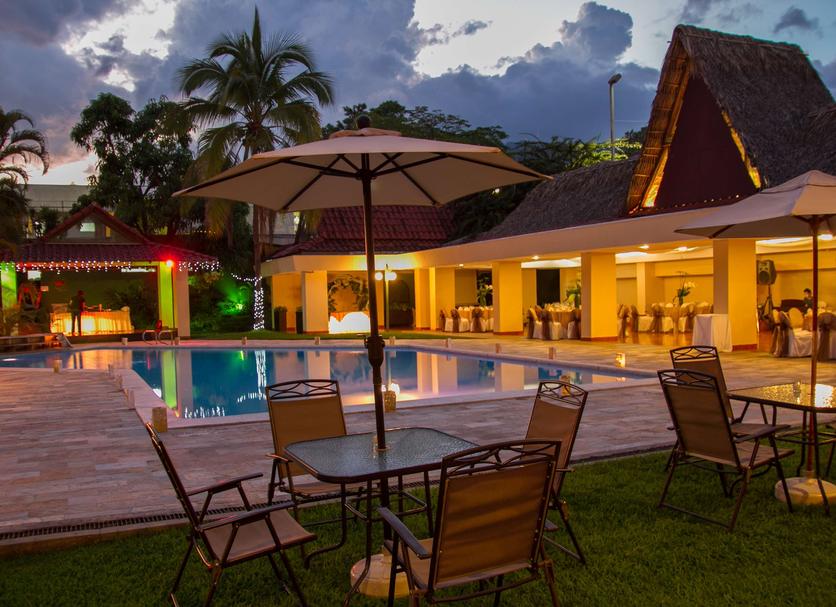 Kolam Foto