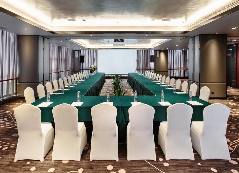 Ruang konferensi Foto