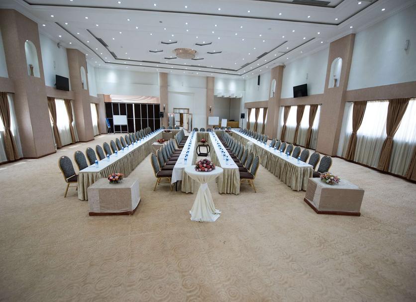 Ruang konferensi Foto