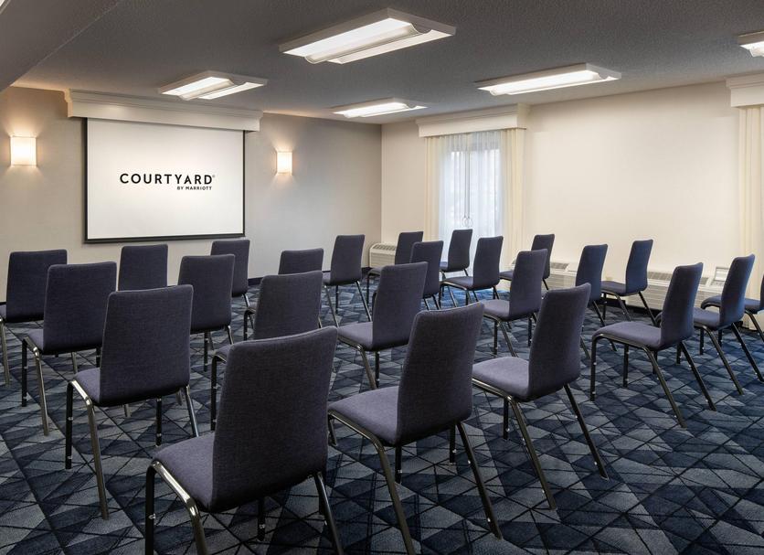 Ruang konferensi Foto