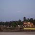 Pemandangan luar