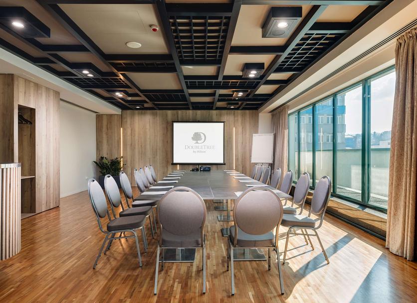 Ruang konferensi Foto