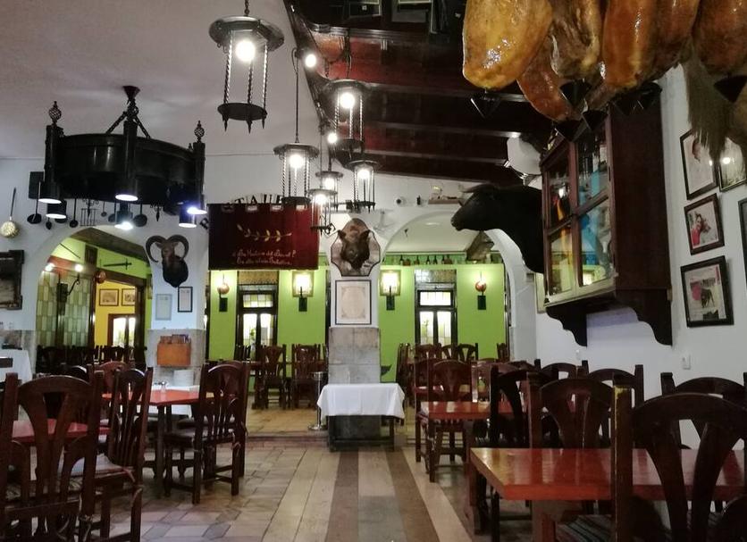 Restoran Foto