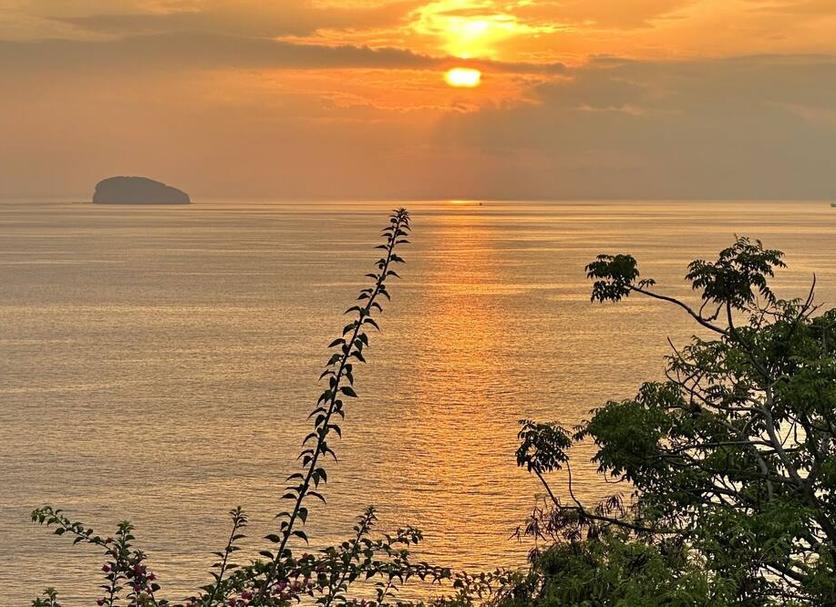 Pemandangan luar Foto