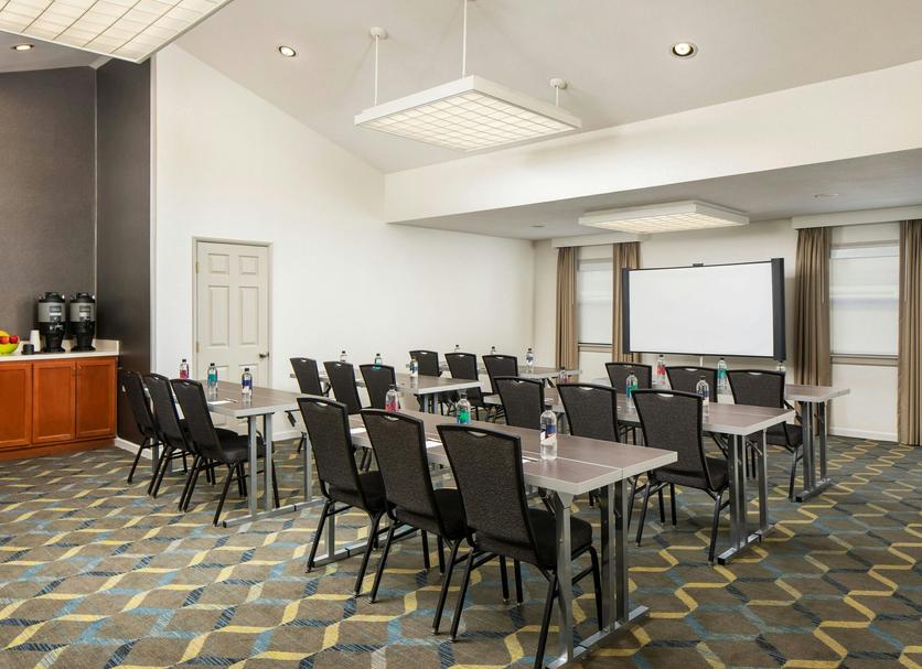 Ruang konferensi Foto