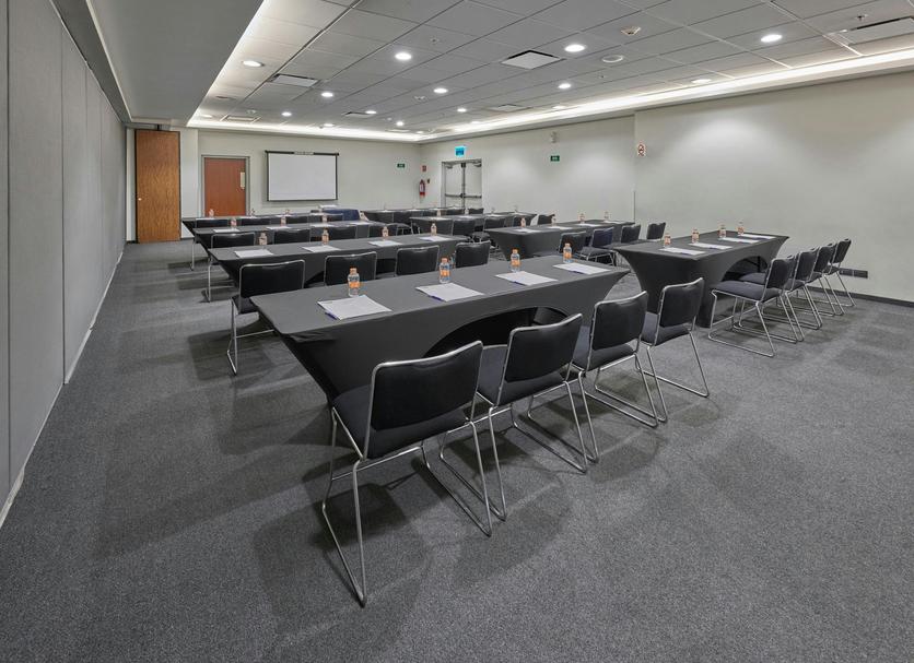 Ruang konferensi Foto