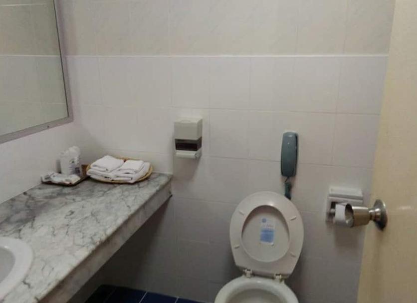 Kamar Mandi Foto