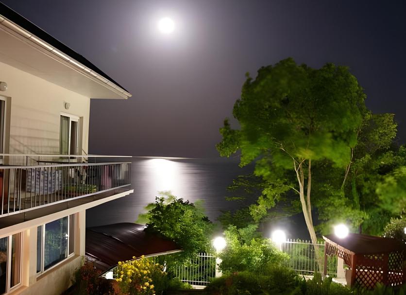 Pemandangan luar Foto