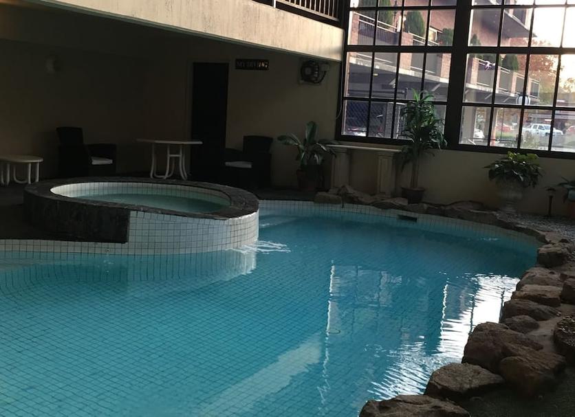 Kolam Foto