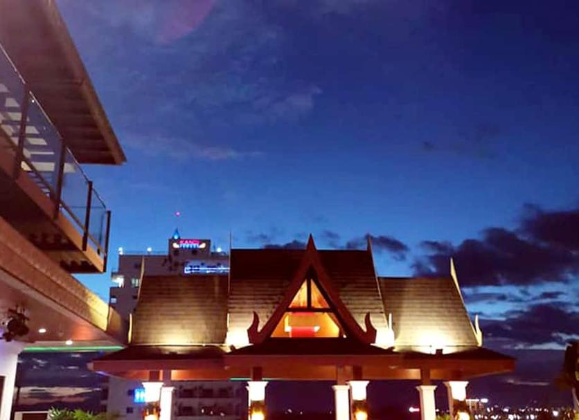 Pemandangan luar Foto